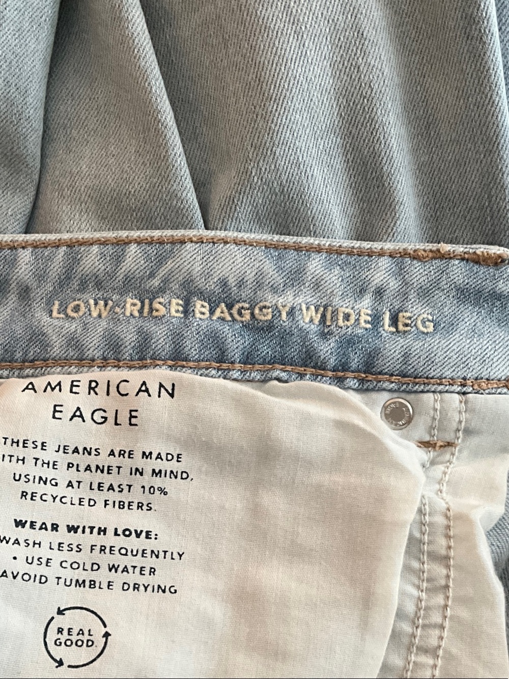 American Eagle Outfitters Woman’s Light Wash Baggy Wide Leg Size 14S - EUC - Picture 6 of 8
